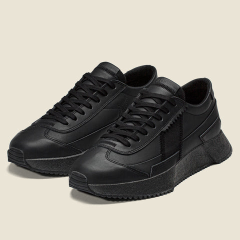 Sample Fade 101 All Black