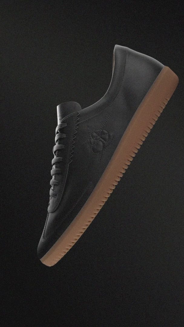 The Fade 201 Sleek, retro-inspired, made to get better with age.